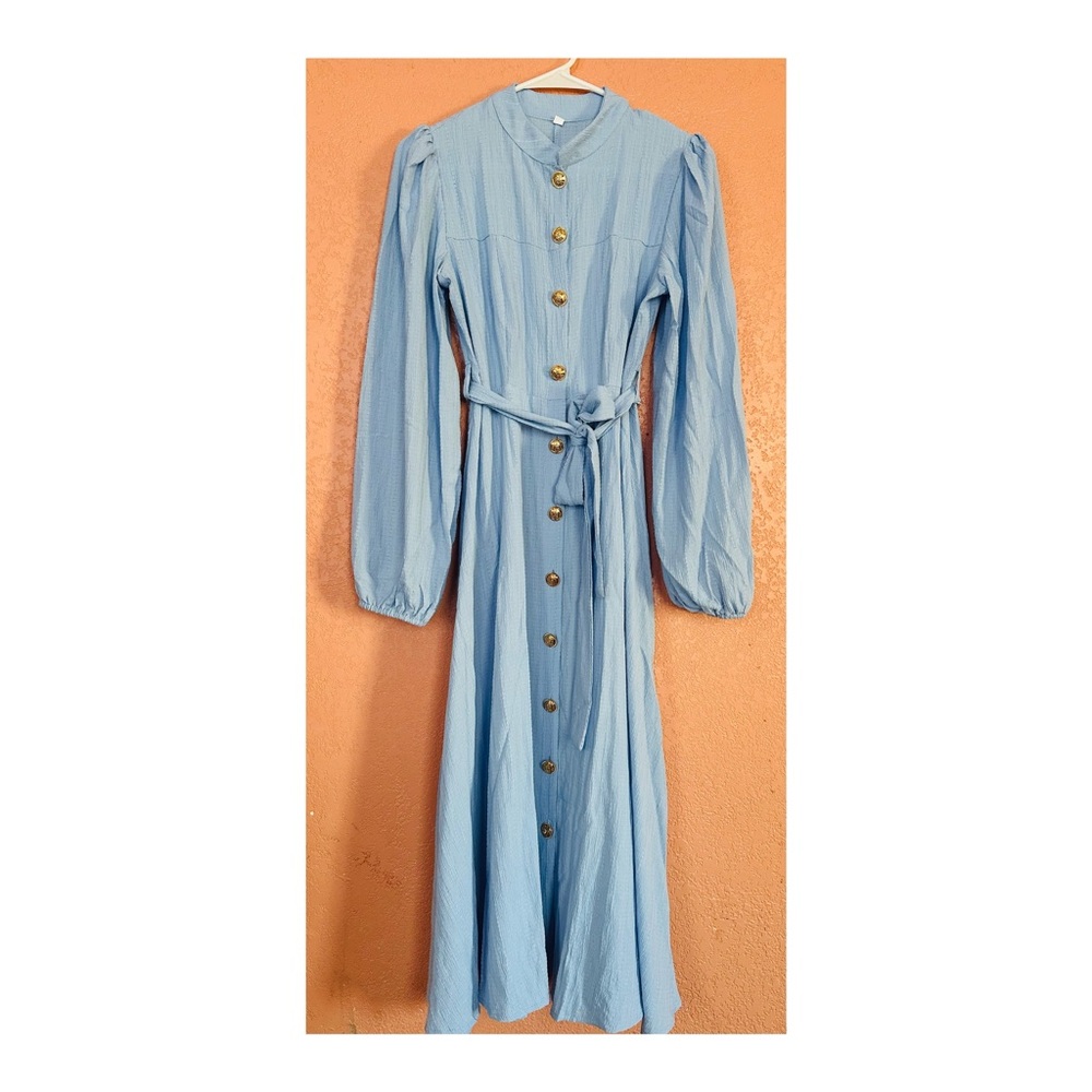 Aveloria Modichic Lantern Sleeve Belted Shirt Dress
Size S